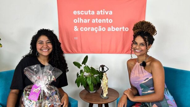 “Papod Preta”: Podcast apoia jovens negras capixabas na transição para a vida adulta