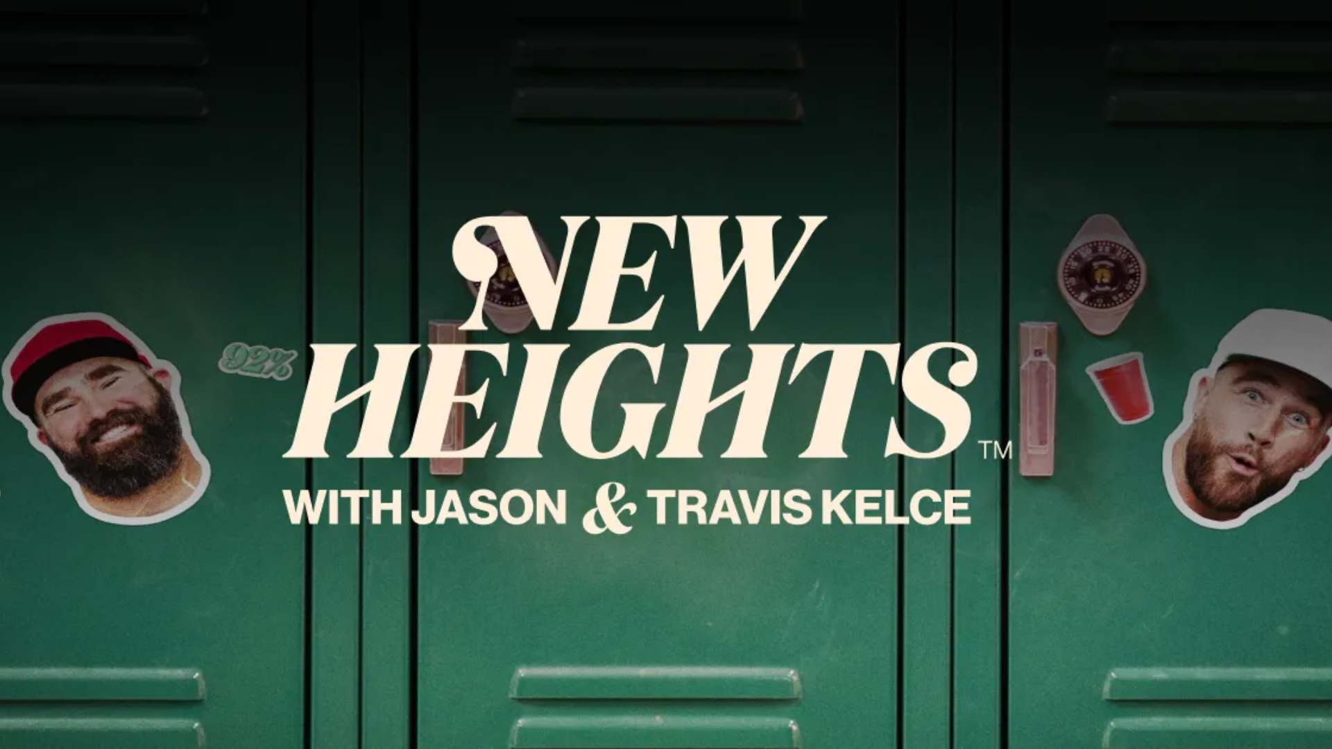 Podcast ‘New Heights’ dos irmãos Kelce é adquirido pela Wondery