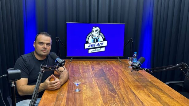 Podcast Área 18 é lançado pelo apresentador Thiago Toledo